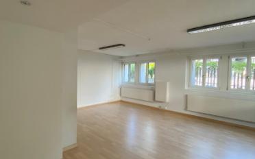 Office - image - 10