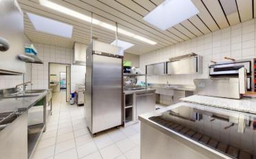 Commercial - image - 10
