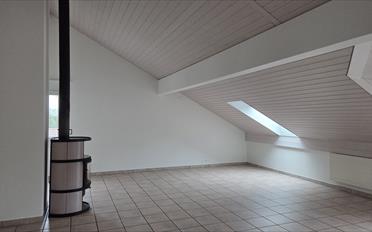 Dachwohnung 4.5 Zimmer - image - 1