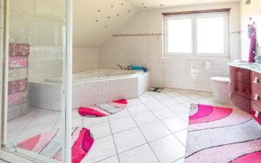 Villa 8.5 pièces - image - 12
