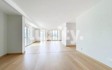 Apartment 5 rooms - image - 2