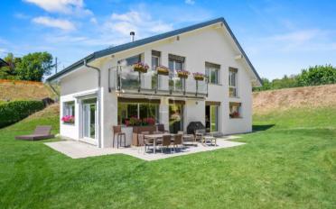 Single house 8 rooms - image - 1