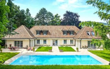 Single house 10 rooms - image - 2