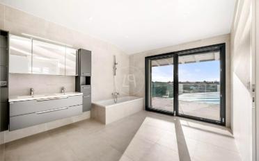 Villa 8.5 pièces - image - 9