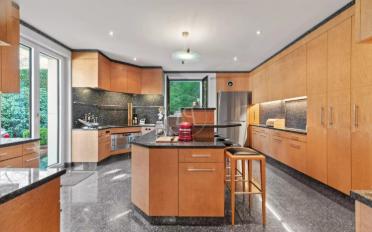 Single house 12 rooms - image - 9