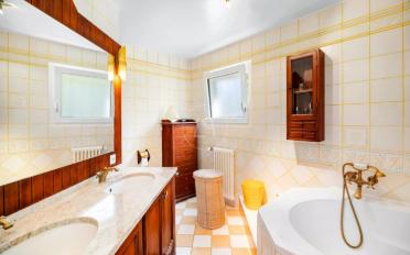 Villa 9.5 Zimmer - image - 10