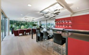 Single house 8 rooms - image - 4
