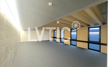 Office - image - 3