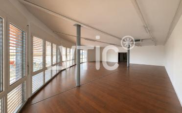 Office - image - 3