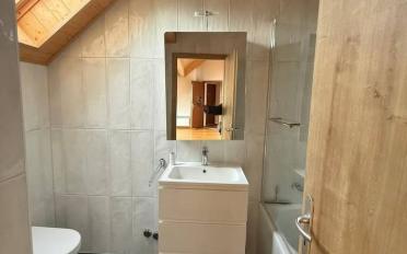 Attic flat 2.5 rooms - image - 4