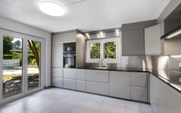 Villa 8.5 Zimmer - image - 4
