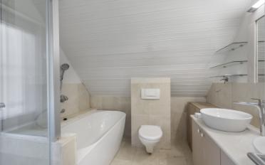 Villa 8.5 Zimmer - image - 8