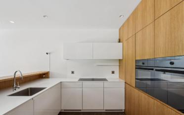 Apartment 6 rooms - image - 4