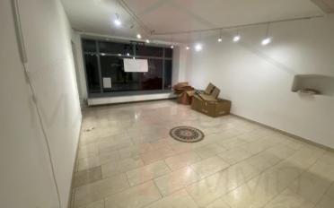 Centre commercial 1 pièce - image - 3