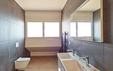 Dachwohnung 3.5 Zimmer - image - 3