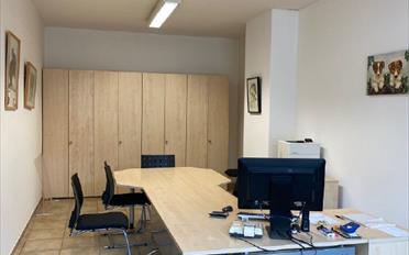 Office - image - 5
