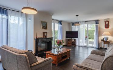 Villa 6.5 Zimmer - image - 2