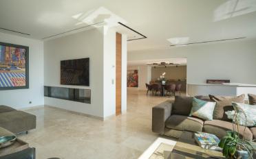 Attic flat 12 rooms - image - 3
