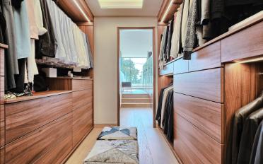 Attic flat 12 rooms - image - 8