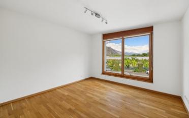 Villa 7.5 Zimmer - image - 9