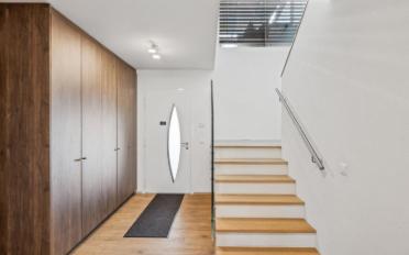 Bifamiliar house 10 rooms - image - 11