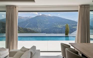 Villa 23 pièces - image - 1