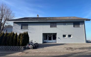 Residential building 16 rooms - image - 2