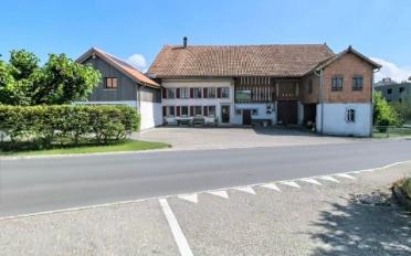 Wohngebäude 12 Zimmer - image - 1