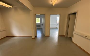 Office - image - 4