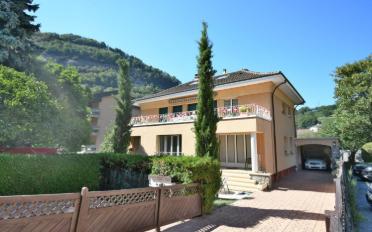 Duplex 4.5 pièces - image - 1