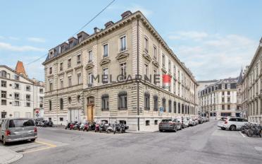 Office - image - 1