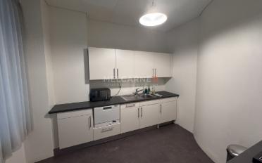Office - image - 4
