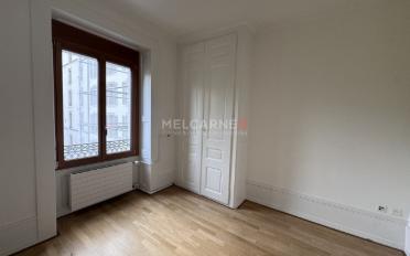 Office - image - 2