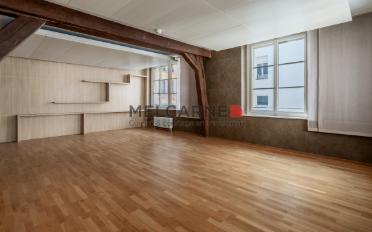 Bureau - image - 1