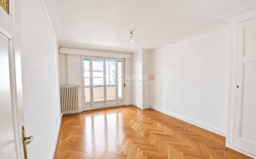 Apartment 4 rooms - image - 2