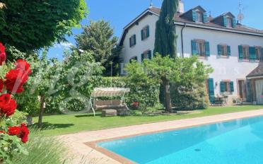 Maison 15 pièces - image - 1