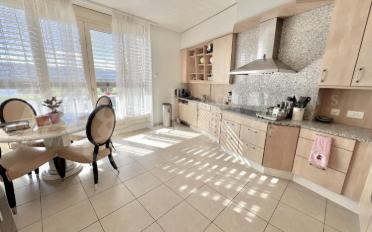 Single house 10 rooms - image - 9
