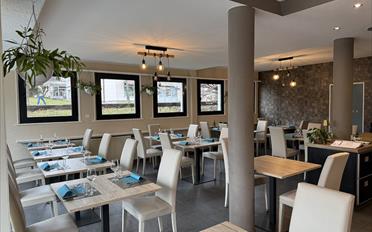 Hotel - image - 2