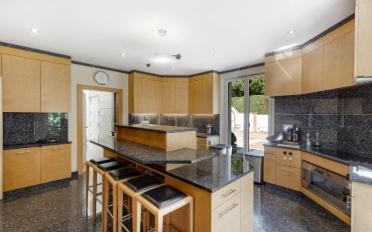 Villa 12 Zimmer - image - 8