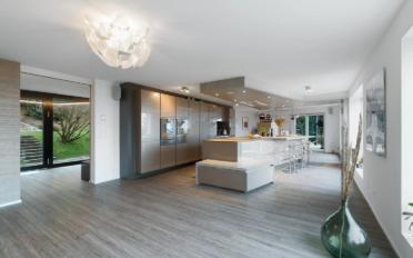 Villa 8.5 Zimmer - image - 1