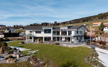 Single house 10 rooms - image - 1