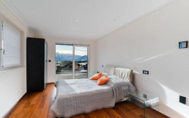 Single house 10 rooms - image - 12