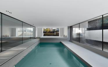 Einfamilienhaus 10.5 Zimmer - image - 1