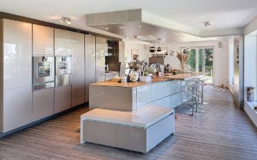 Maison 8.5 pièces - image - 3