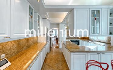 Maison 8 pièces - image - 2