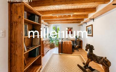 Furnished flat 6 rooms - image - 4