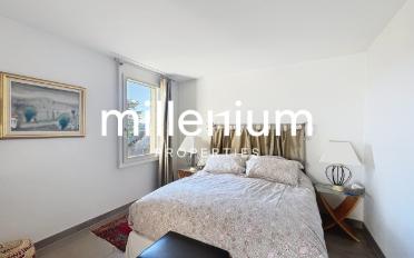 Furnished flat 6 rooms - image - 8