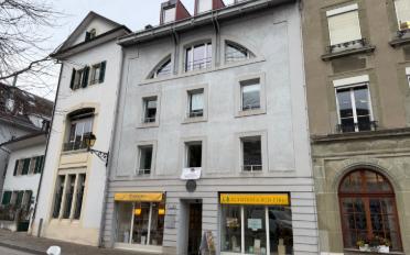 Bureau 6 pièces - image - 1