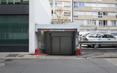 Tiefgarage ein Zimmer - image - 1