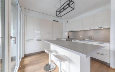 Apartment 4 rooms - image - 4
